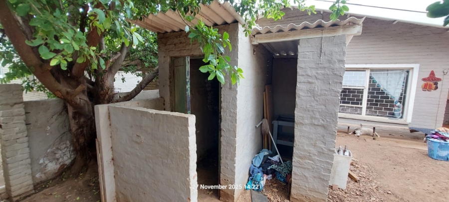 4 Bedroom Property for Sale in C Place Eastern Cape